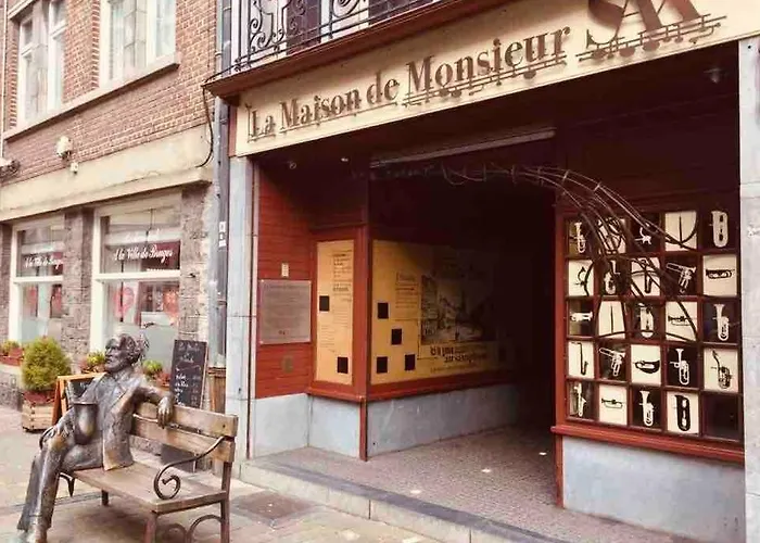 Cosy Appartement ,Dinant, Abbaye De Maredsous